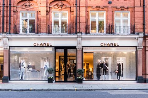 list of chanel stores in us - stores that sell chanel.